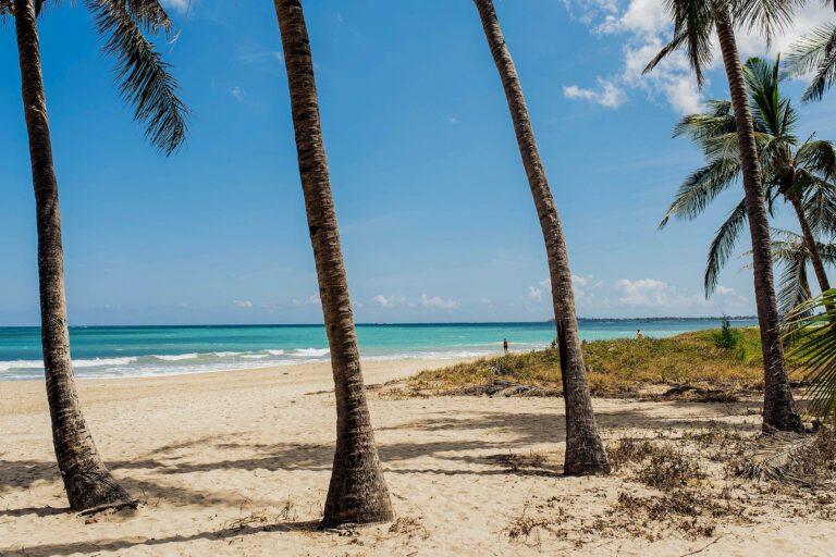 <a href='https://www.fodors.com/world/caribbean/puerto-rico/experiences/news/10-of-puerto-ricos-most-beautiful-beaches#'>From "10 of Puerto Rico's Most Beautiful Beaches: Isla Verde Beach"</a>