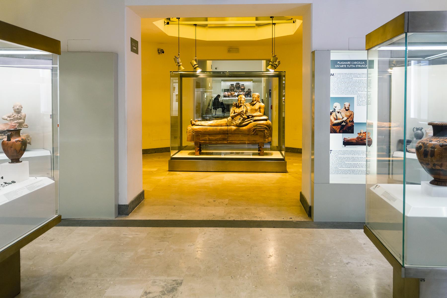 08_10BestMuseumsRome__MuseoNazionaleEtrusco_shutterstock_535408318