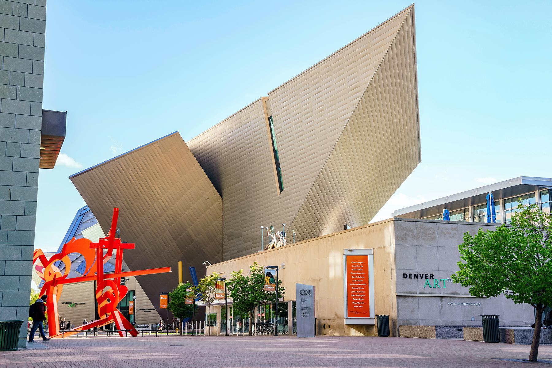 30_UltimateColorado__DenverArtMuseum_shutterstock_1150914143