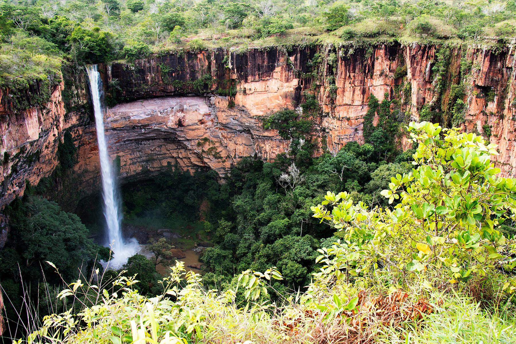 Natural-Wonders-Brazil-Chapada-Dos-Guimaraes