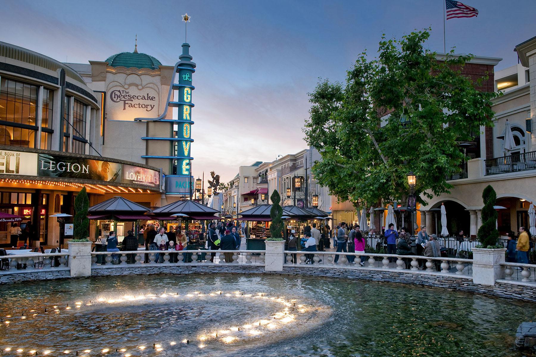 07_LosAngelesCelebrityHangouts__TheGrove_Grove
