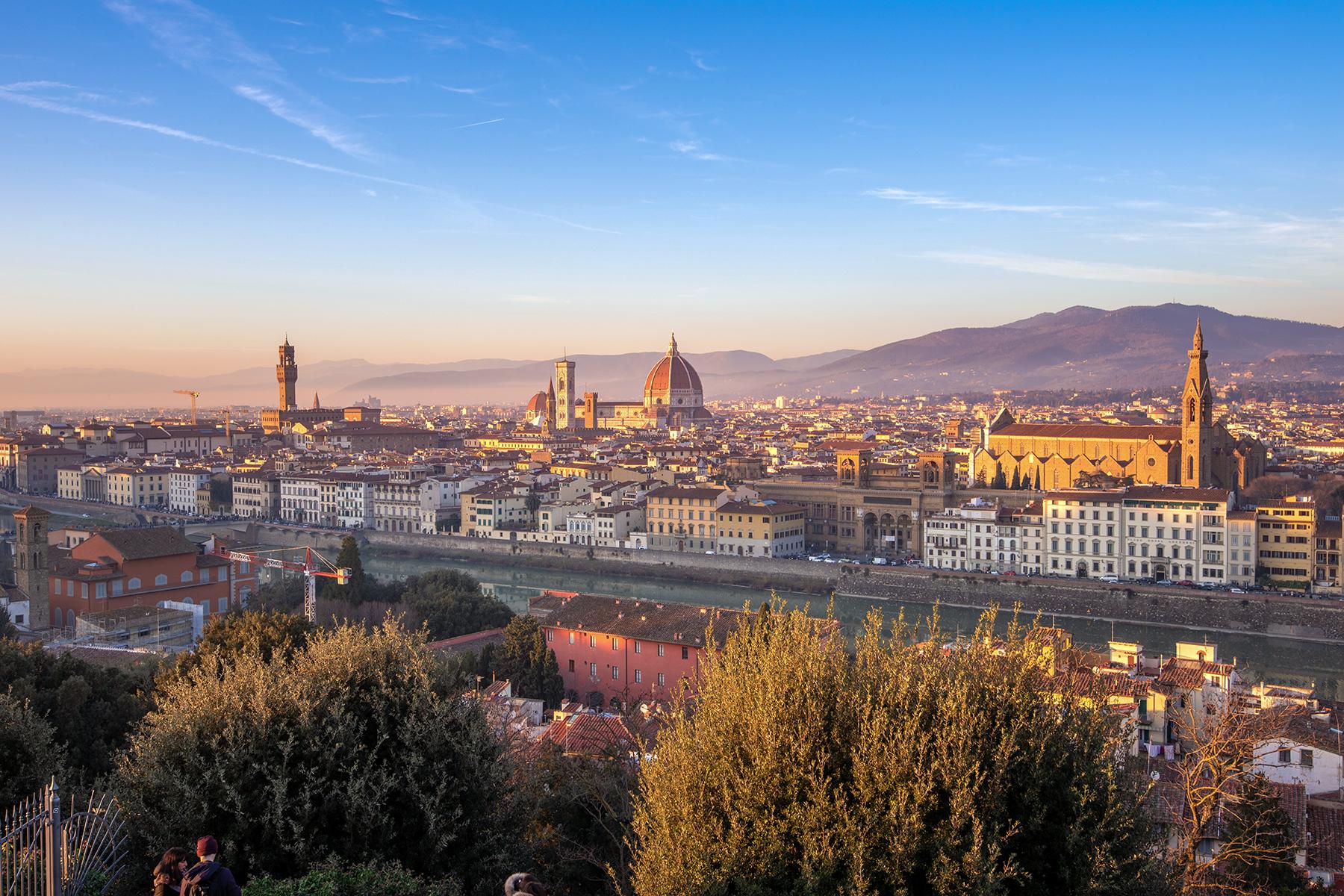 08_FreeThingsToDoInFlorence__PiazzaleMichelangelo_jeon-hyungman-1676621-unsplash