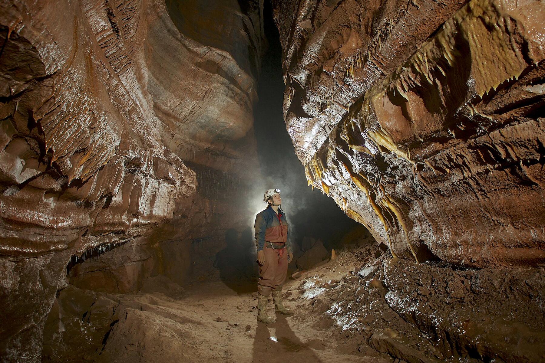 09_EuropeanCaves__OgofFfynnonDdu_11714986073_fb28c66b65_k