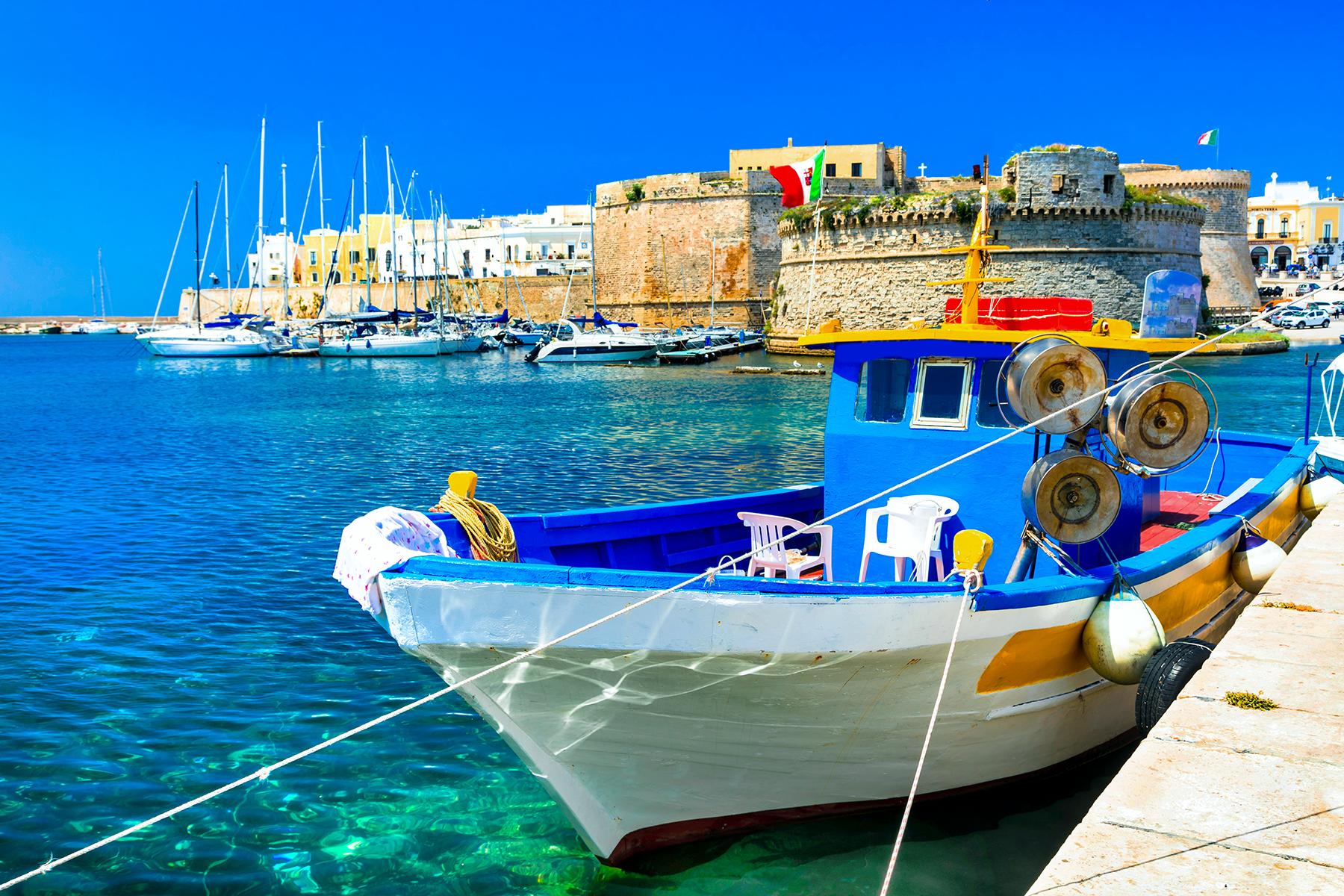 11_RoadtripPuglia__TravelinPuglia_shutterstock_1156765816