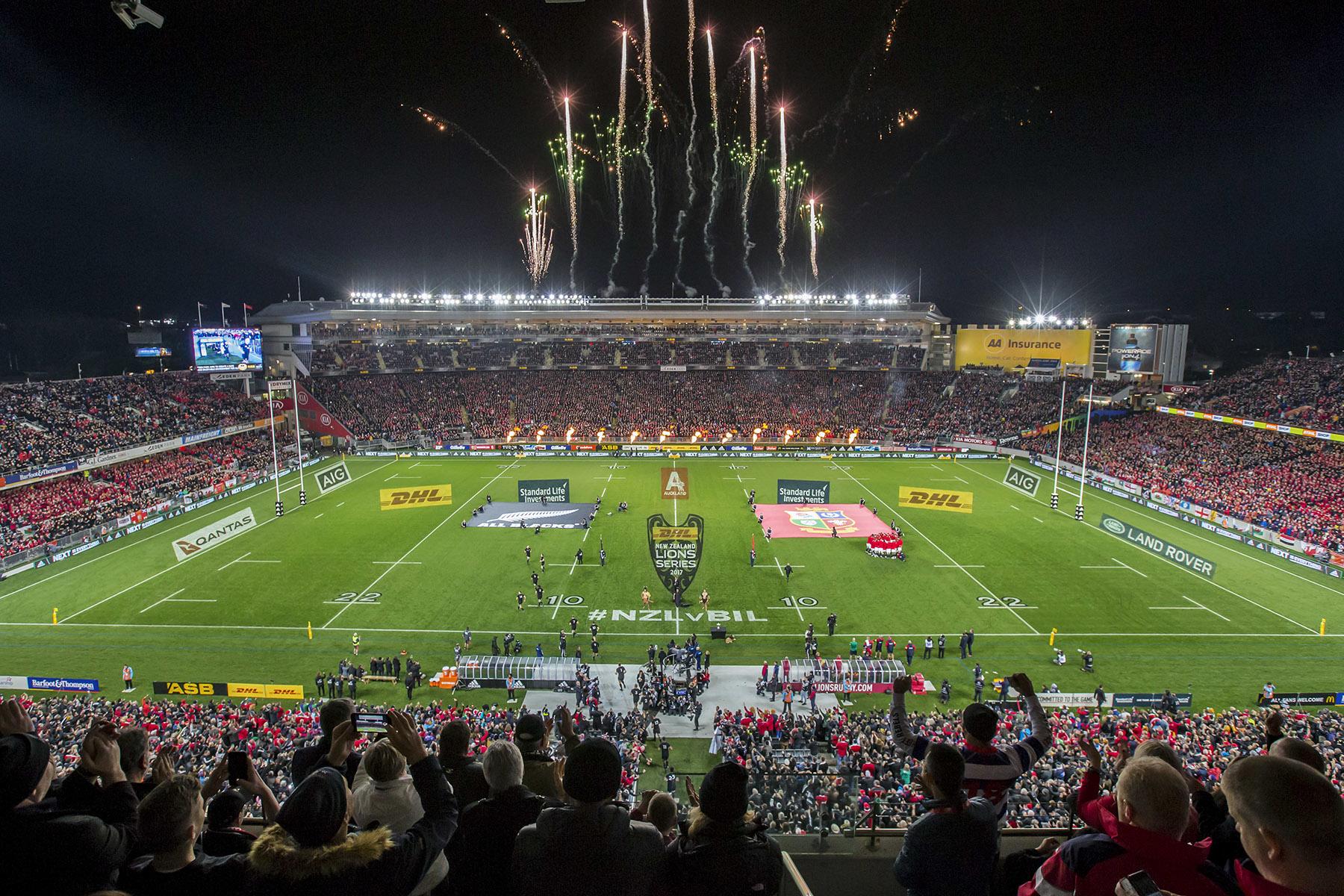 13_UltimateThingsToDoNewZealand__AllBlacksRugbyGame_170624PMLions_057