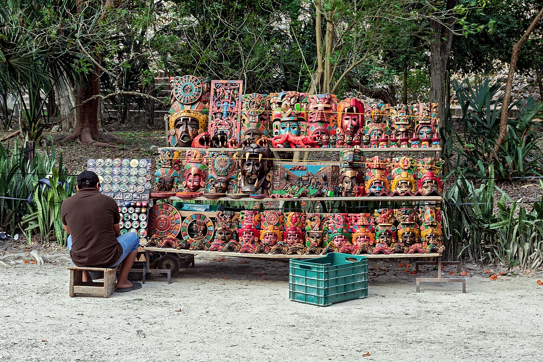 15_ChichenItza101__Vendors_iStock-1063628470