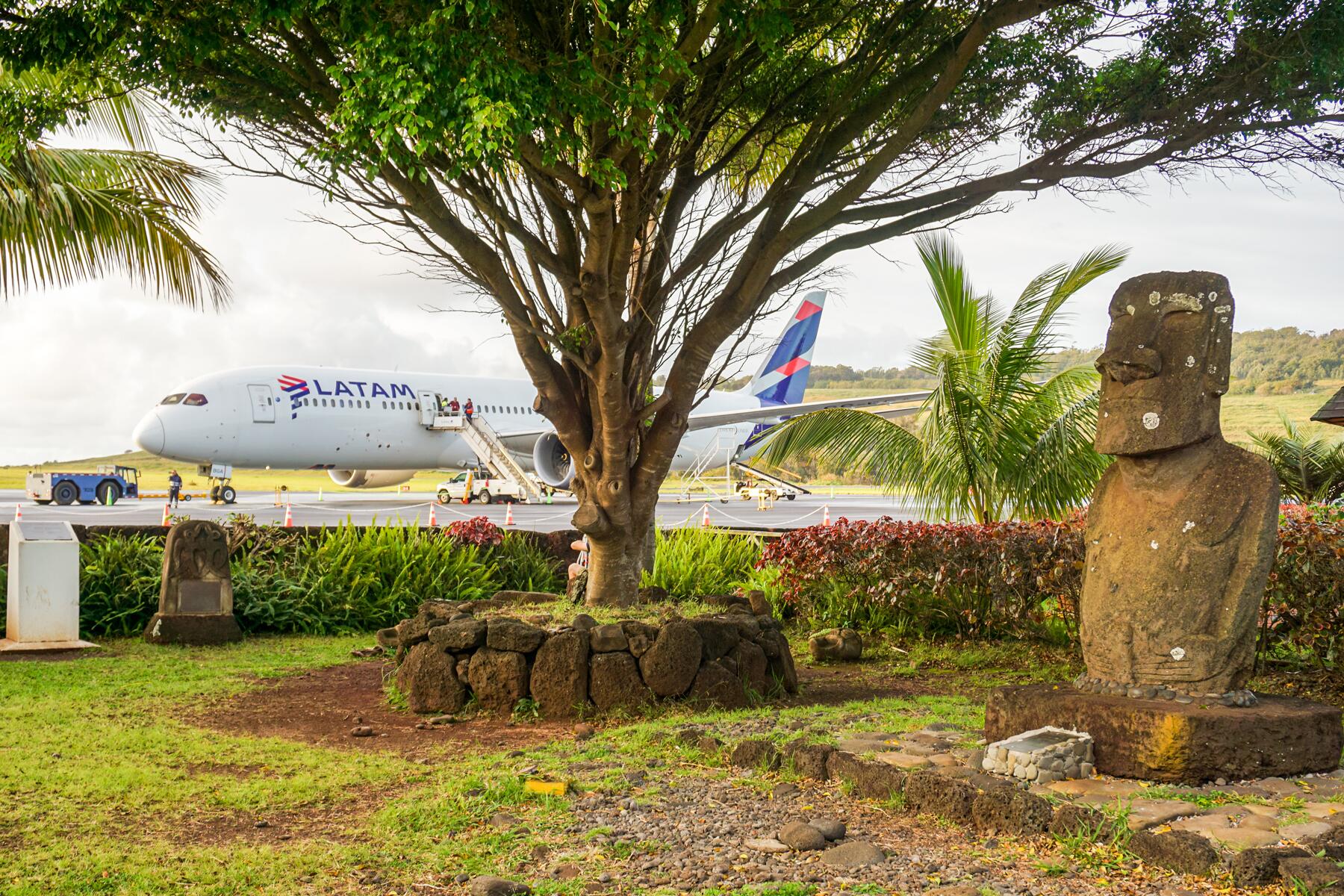 The Inside Story of How LATAM Flew Passengers From Easter Island
