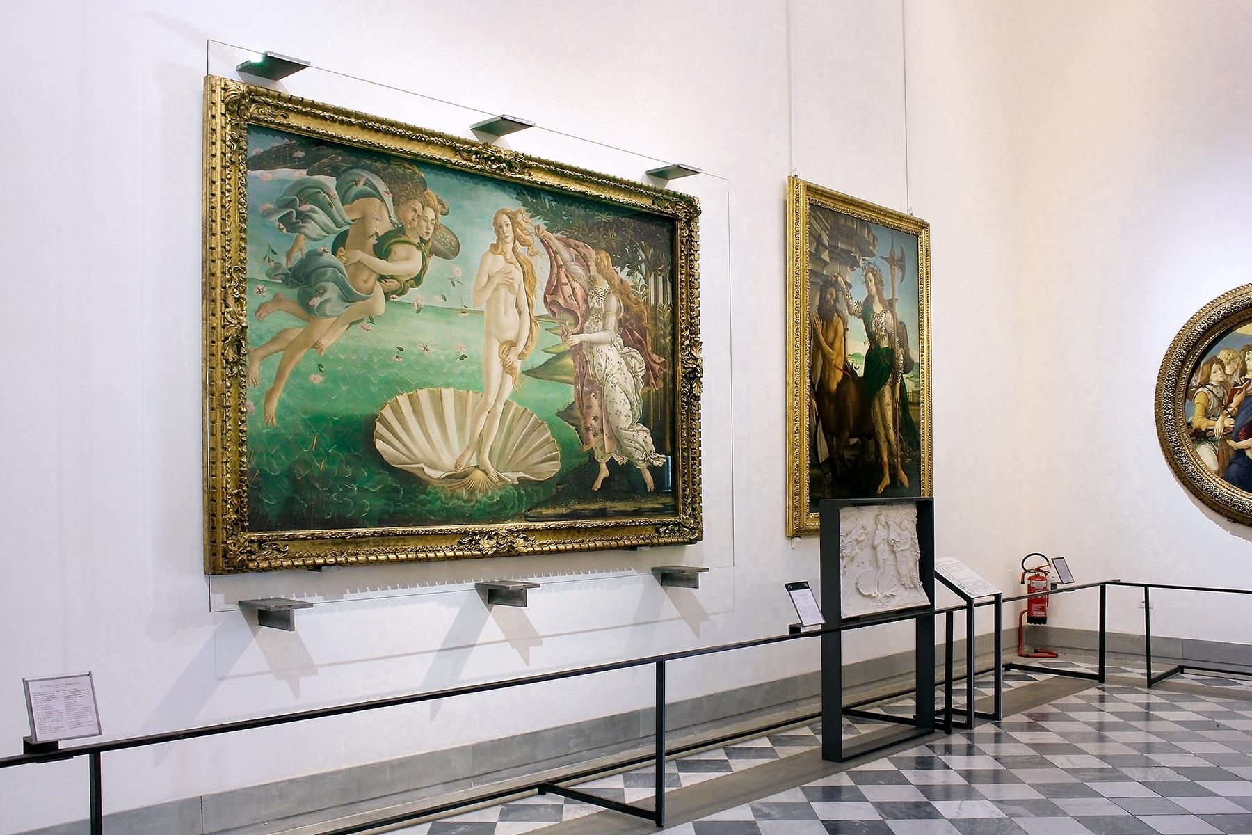 01_UltimateTuscany__TheBirthOfVenus_dreamstime_xxl_74727520