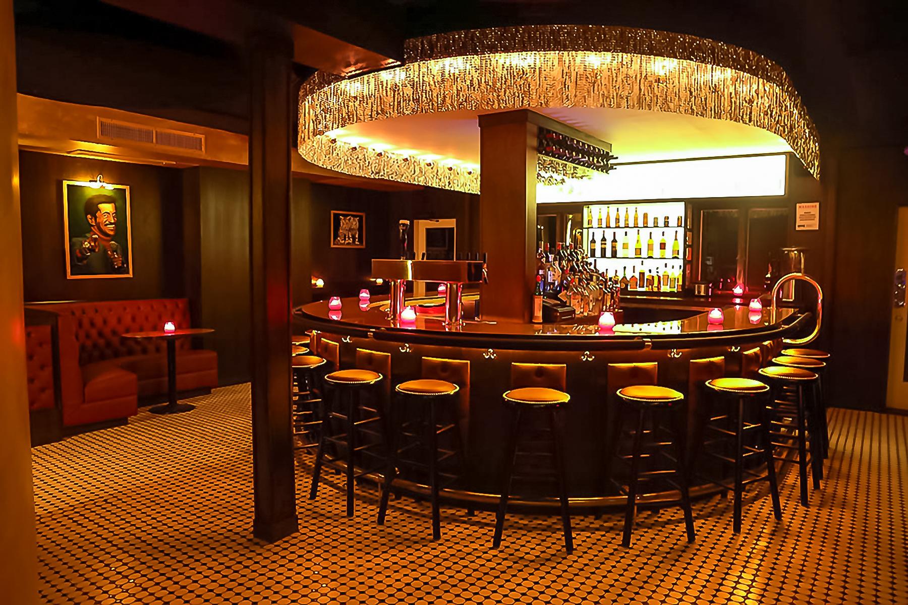 04_NYCBestNightlife__Goldies_5.) Goldies 6