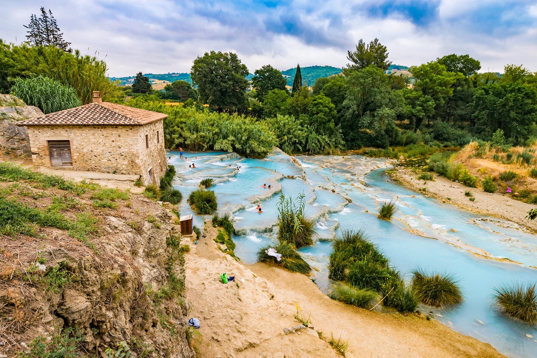 05_DayTripsFromRome__Saturnia_iStock-826630642