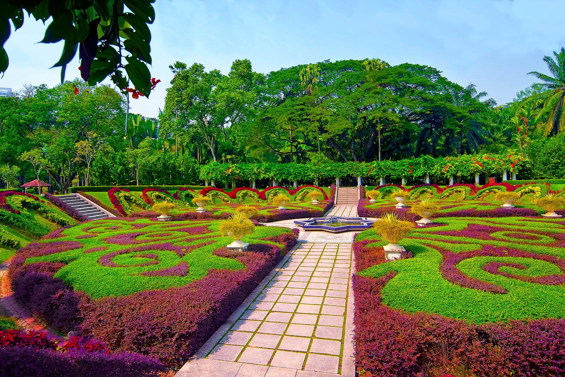 <a href='https://www.fodors.com/world/asia/malaysia/experiences/news/this-might-be-the-most-colorful-city-in-southeast-asia#'>From "This Might Be the Most Colorful City in Southeast Asia: Perdana Botanical Garden"</a>
