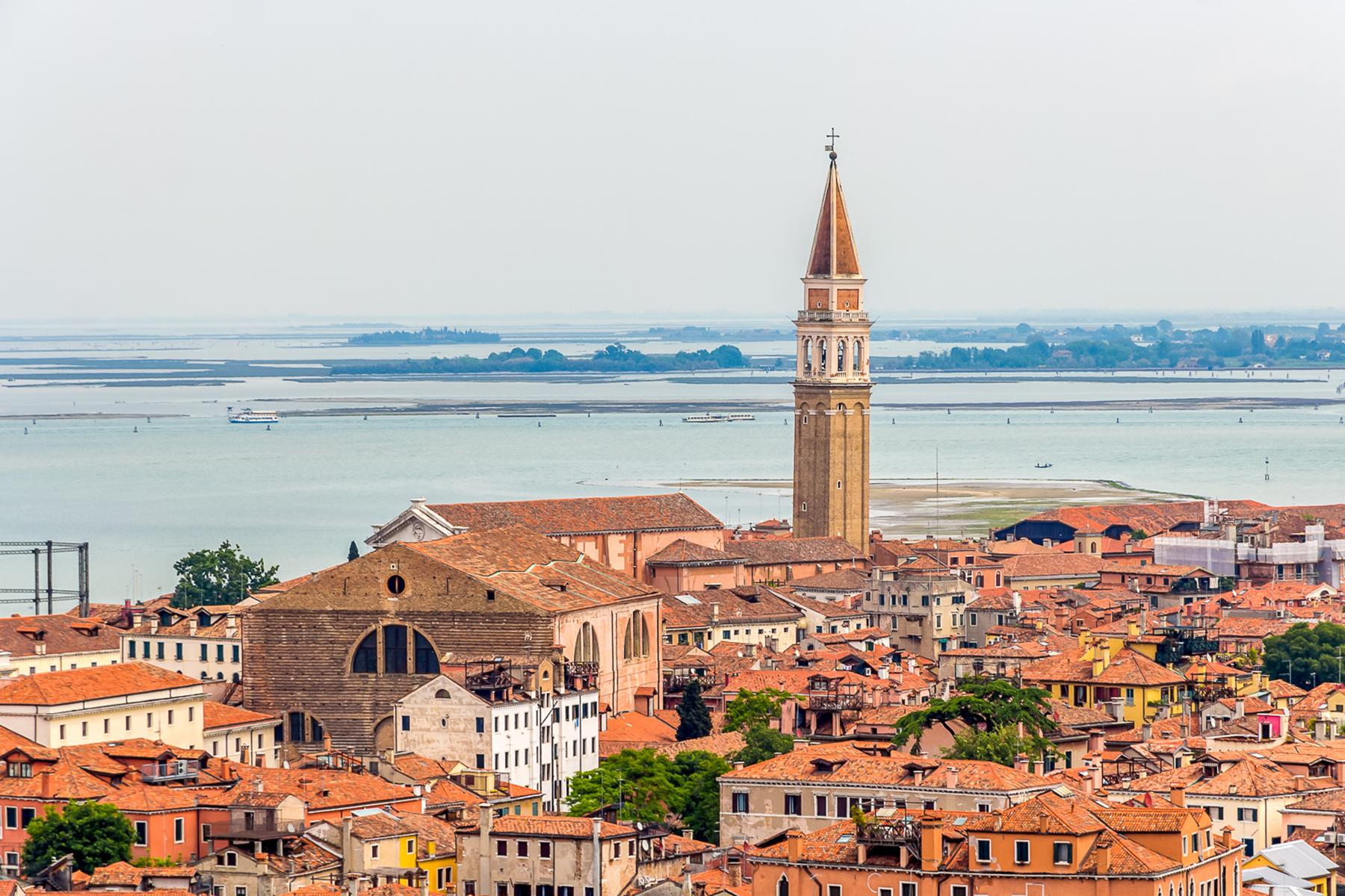 07_10ArchitecturalVenice__SanFrancescodellaVigna_shutterstock_194809733