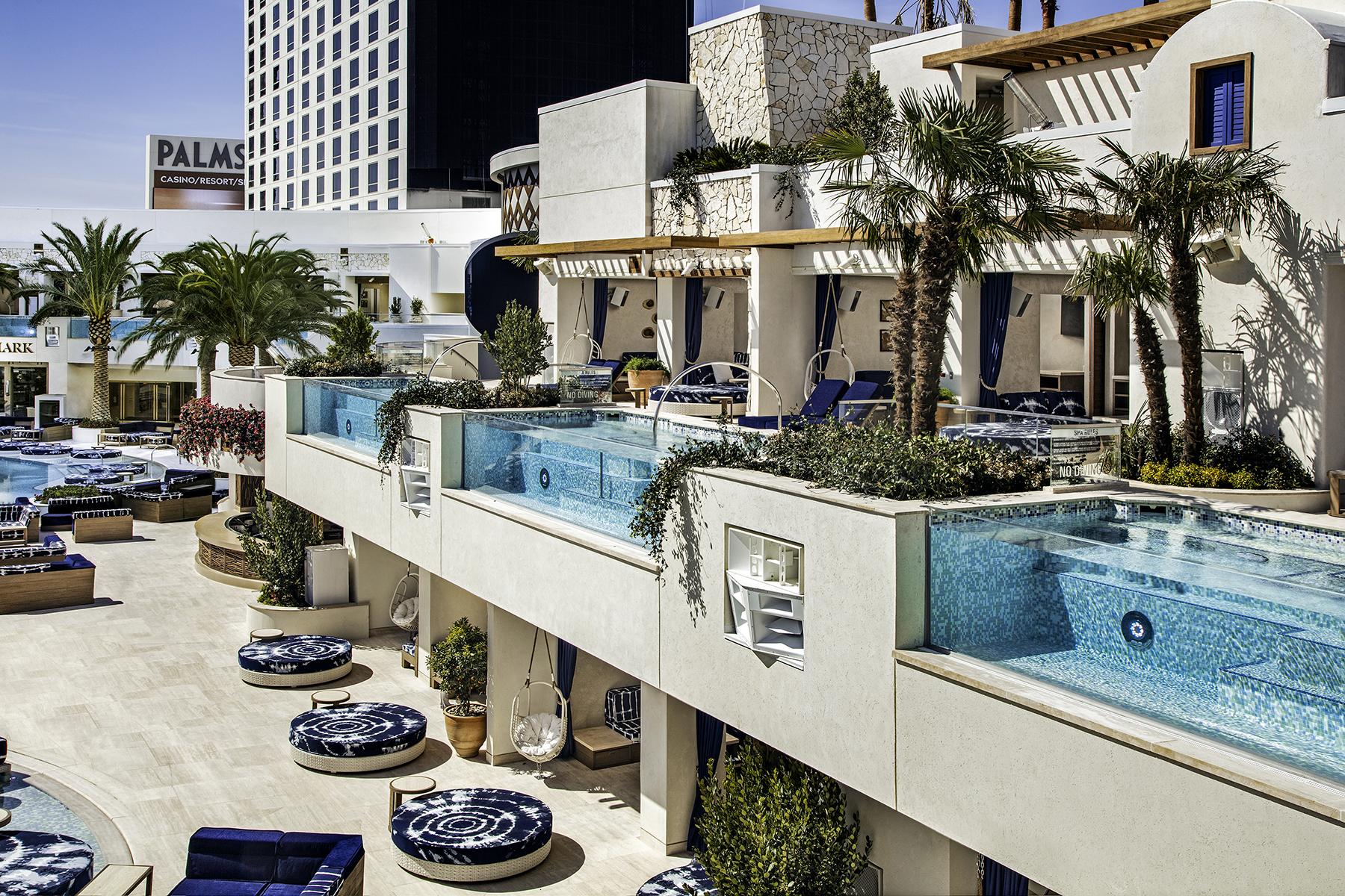 10 Best Pools In Las Vegas