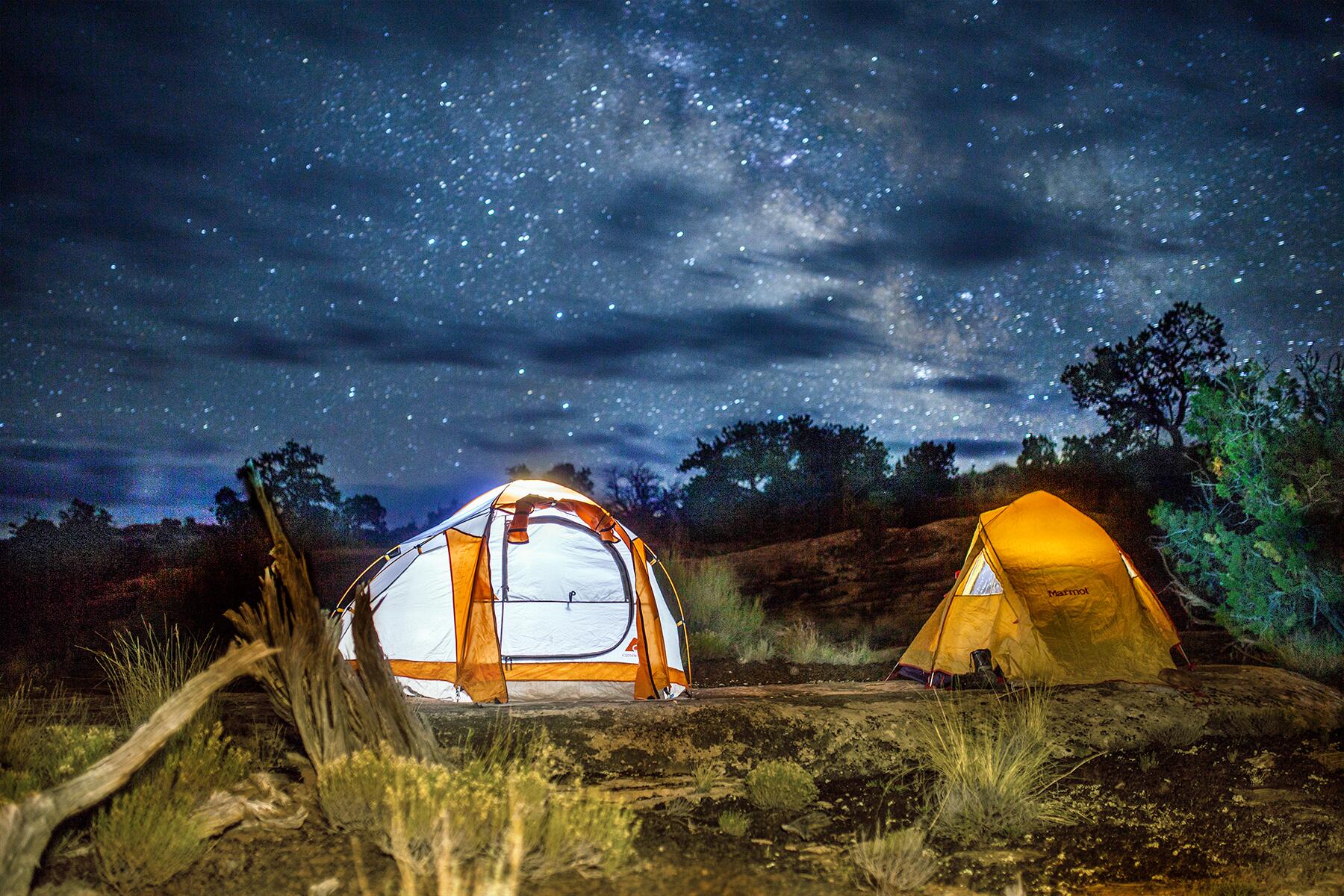 10_IncredibleThingsToDoInBearsEars__MarvelAtTheClearNightSky_NightSky001_ EmilyOgden
