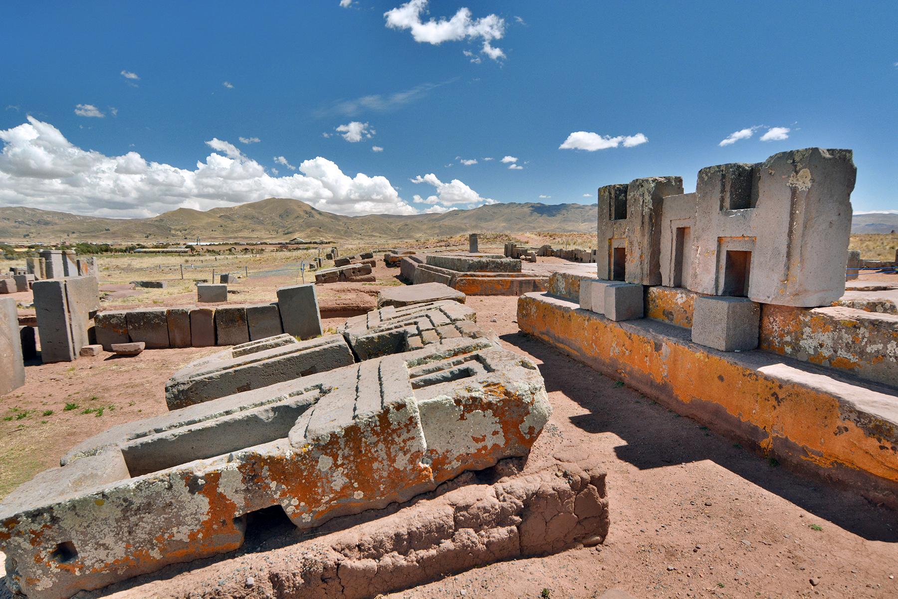 10_PseudoarchaeologicalTheories__Pumapunku_dreamstime_xxl_82815929