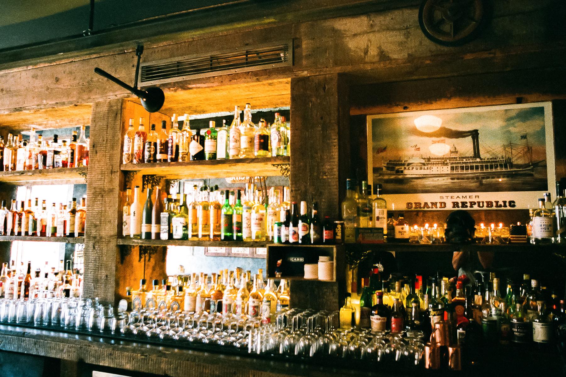 11_NYCBestNightlife__GrandRepublicCocktailClub_12.) 78750013 (2)