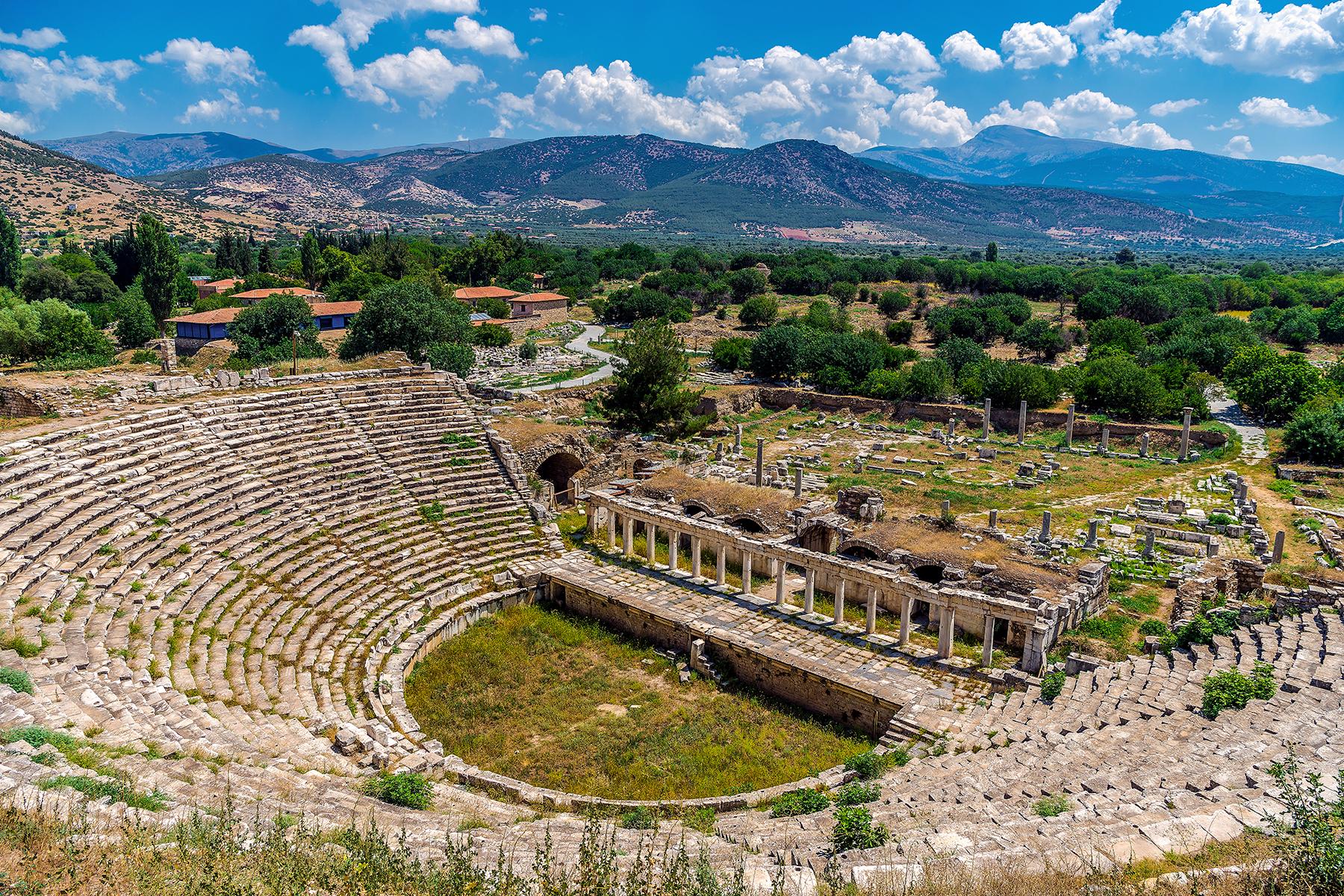 12_UltimateTurkey__SavorTheBeautiesOfAphrodisias_shutterstock_680460121