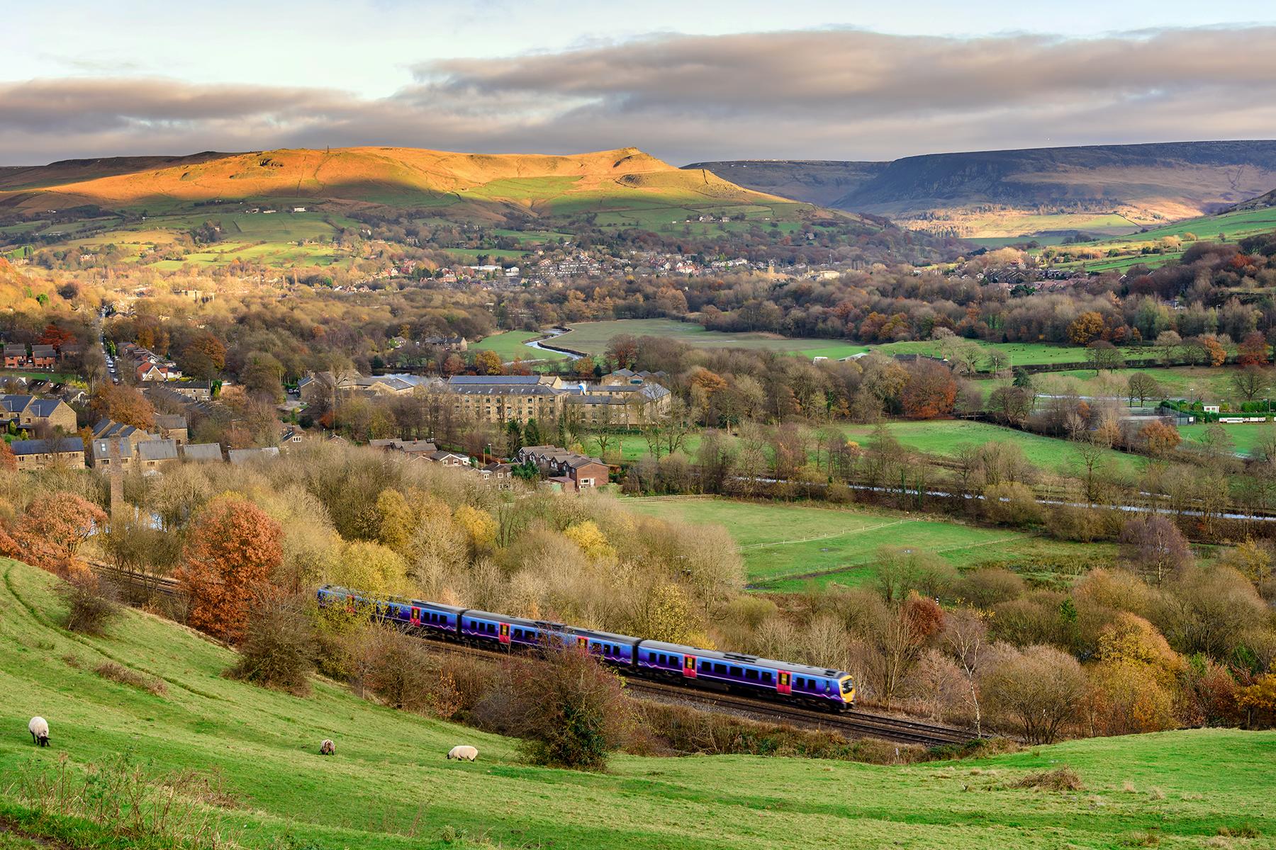 14_DitchThePlaneRideTheTrain__SmoothRide_shutterstock_642770650
