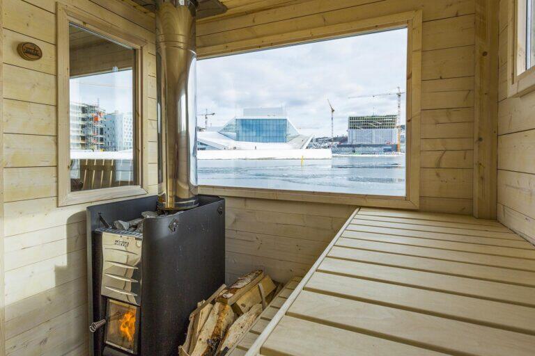 <a href='http://www.fodors.com/world/europe/norway/oslo/experiences/news/10-things-you-absolutely-need-to-know-before-getting-your-sweat-on-in-one-of-oslos-many-urban-saunas#'>From "10 Things You Absolutely Need to Know Before Getting Your Sweat On in One of Oslo's Many Urban Saunas: Go to the Right Sauna"</a>
