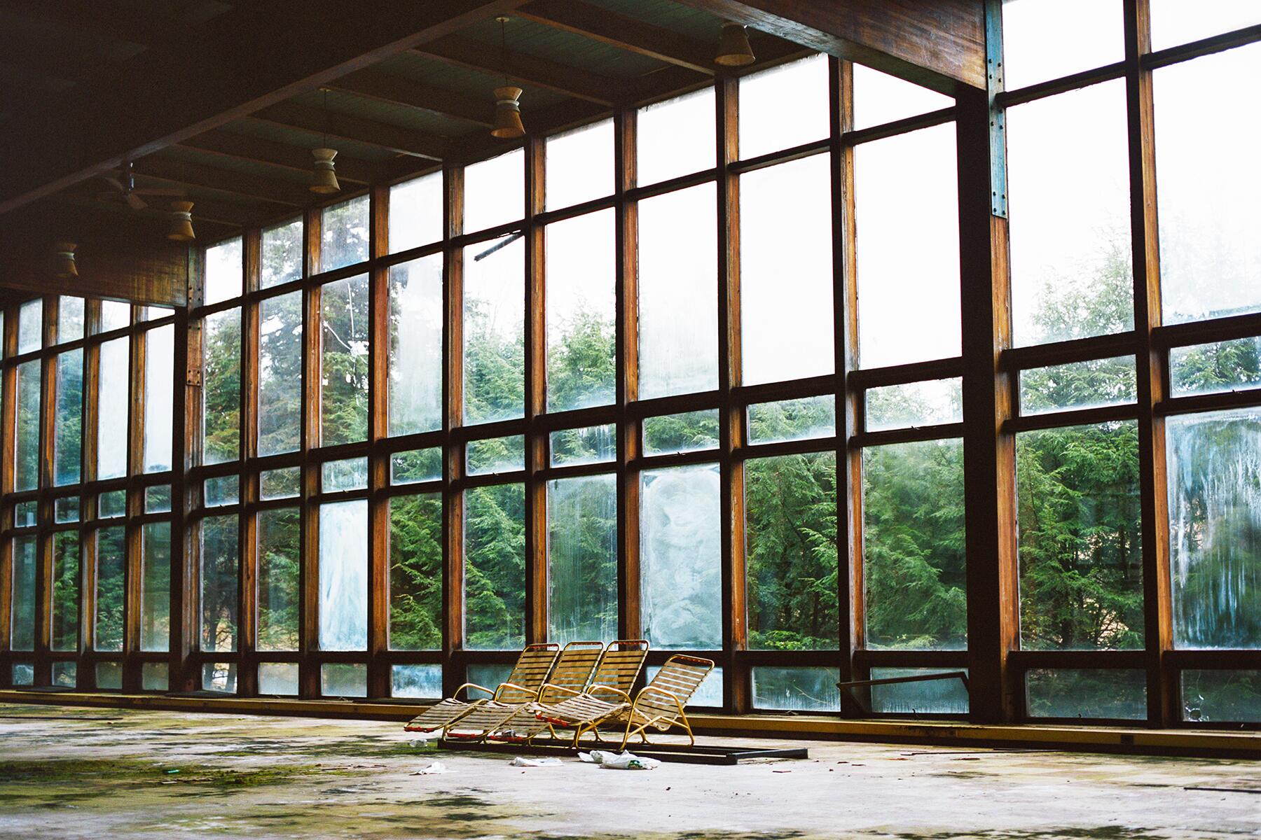 <a href='https://www.fodors.com/world/north-america/usa/new-york/the-catskills/experiences/news/11-places-in-the-catskills-where-you-can-still-feel-those-dirty-dancing-vibes#'>From "11 Places in the Catskills Where You Can Still Feel Those Dirty Dancing Vibes"</a>