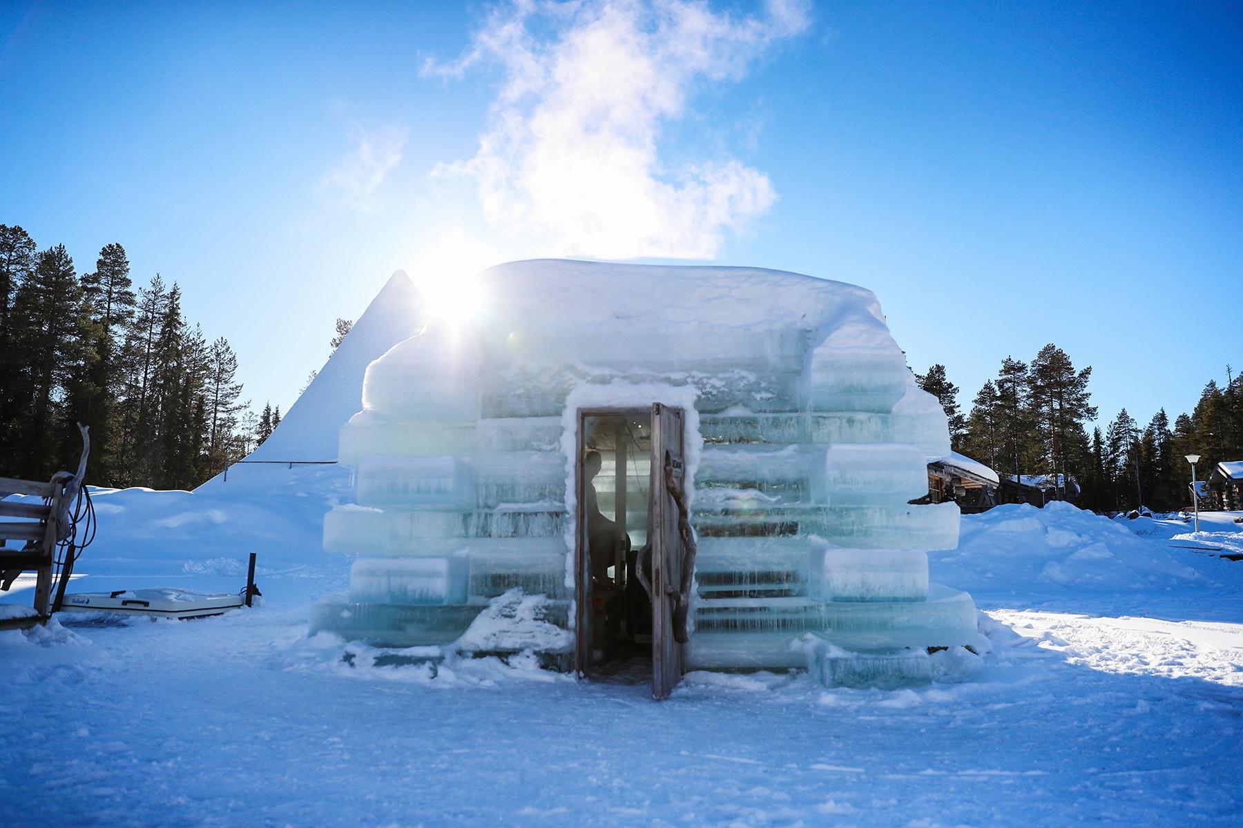 <a href='http://www.fodors.com/world/europe/norway/oslo/experiences/news/10-things-you-absolutely-need-to-know-before-getting-your-sweat-on-in-one-of-oslos-many-urban-saunas#'>From "10 Things You Absolutely Need to Know Before Getting Your Sweat On in One of Oslo's Many Urban Saunas"</a>