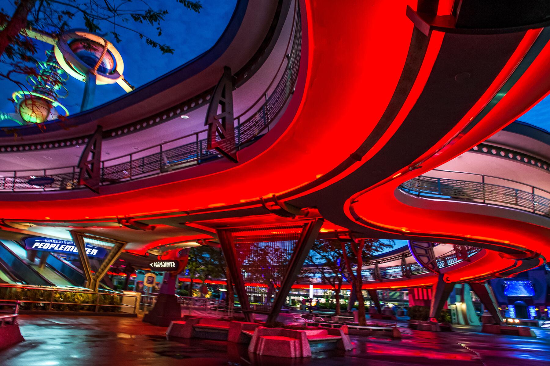 03_DisneyToddlersNap__TransitAuthorityPeopleMover_3.) tomorrowland-transit-authority-peoplemover-gallery06