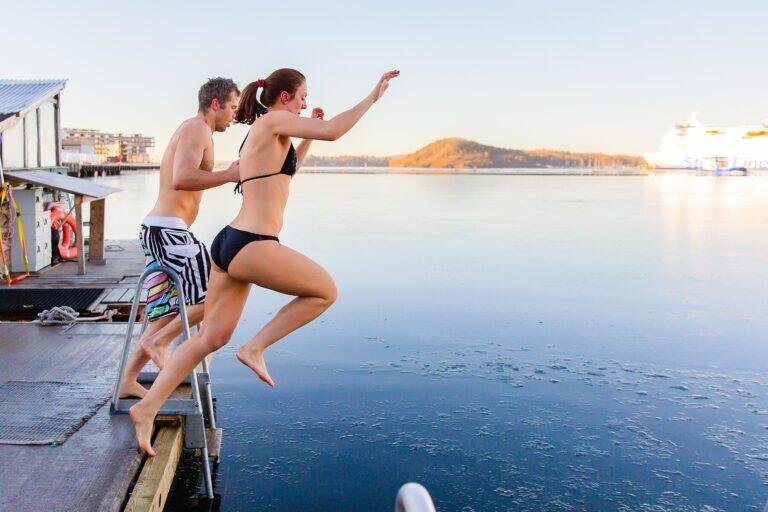 <a href='http://www.fodors.com/world/europe/norway/oslo/experiences/news/10-things-you-absolutely-need-to-know-before-getting-your-sweat-on-in-one-of-oslos-many-urban-saunas#'>From "10 Things You Absolutely Need to Know Before Getting Your Sweat On in One of Oslo's Many Urban Saunas: Cold as Ice"</a>
