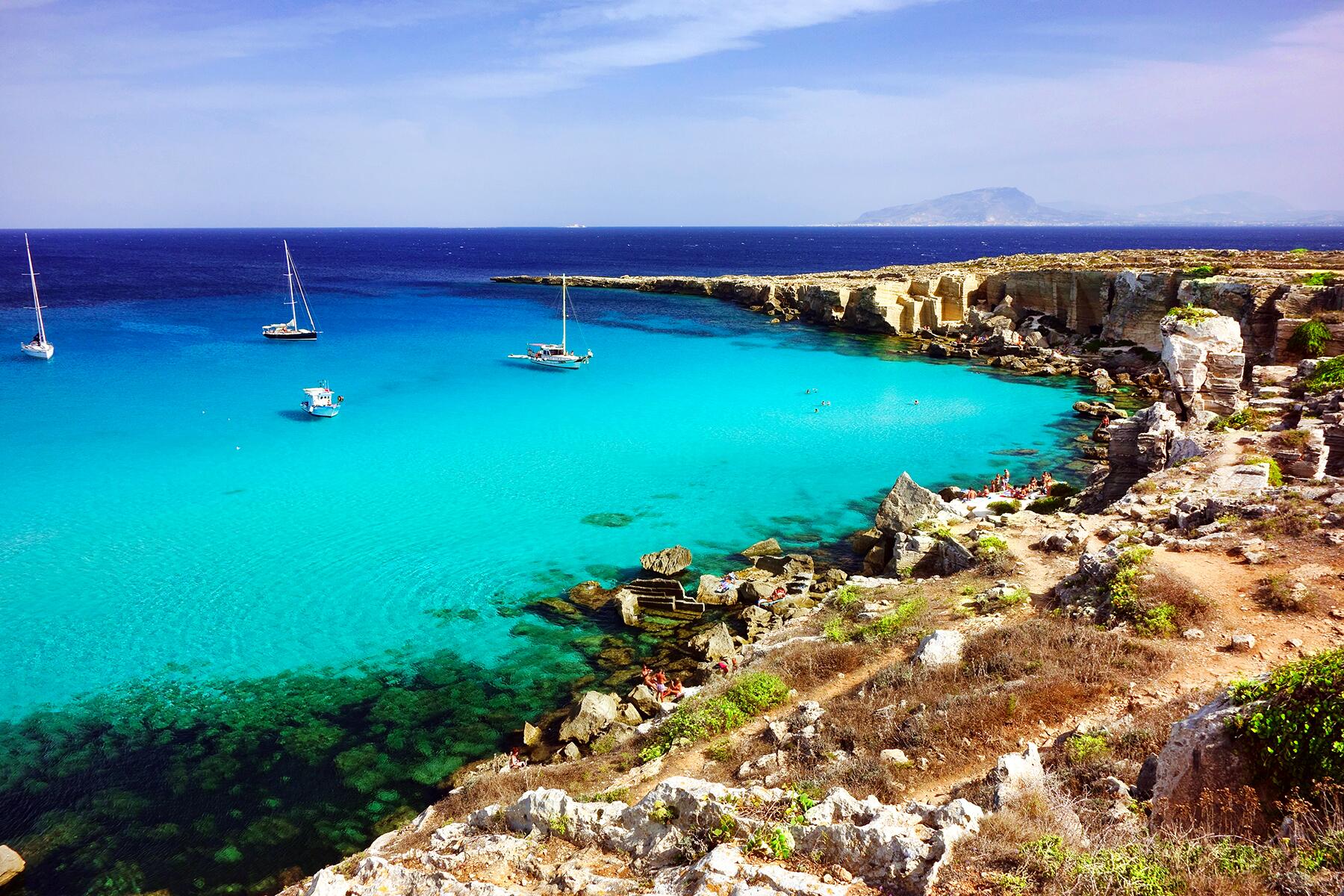 20_20BestBeachesInItaly__CalaRossaFavignanaSicily_shutterstock_236730538