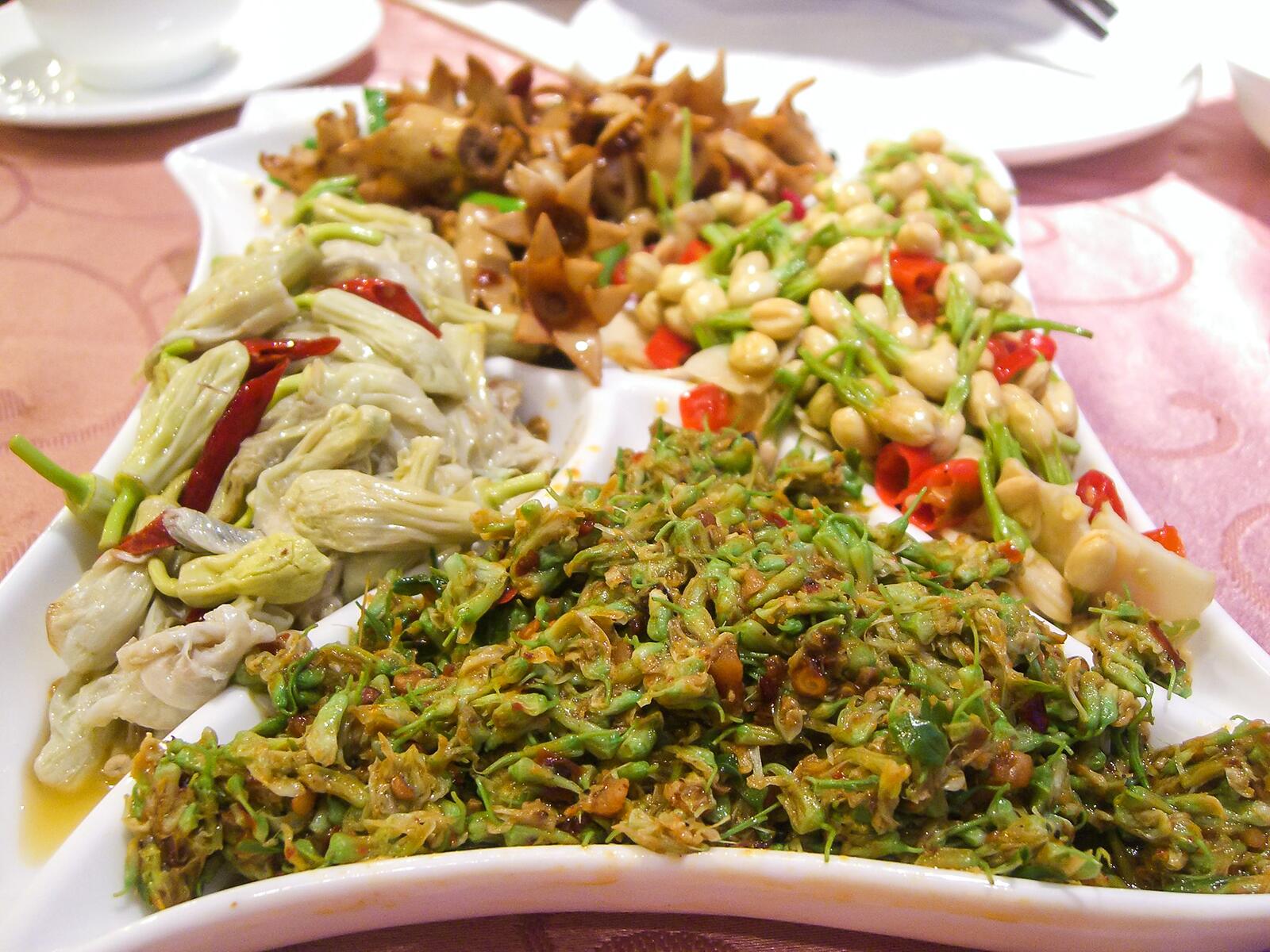 03_ChineseFoodYunnan__StirfriedFlowers_3.) 2940698923_bdab057a8e_o
