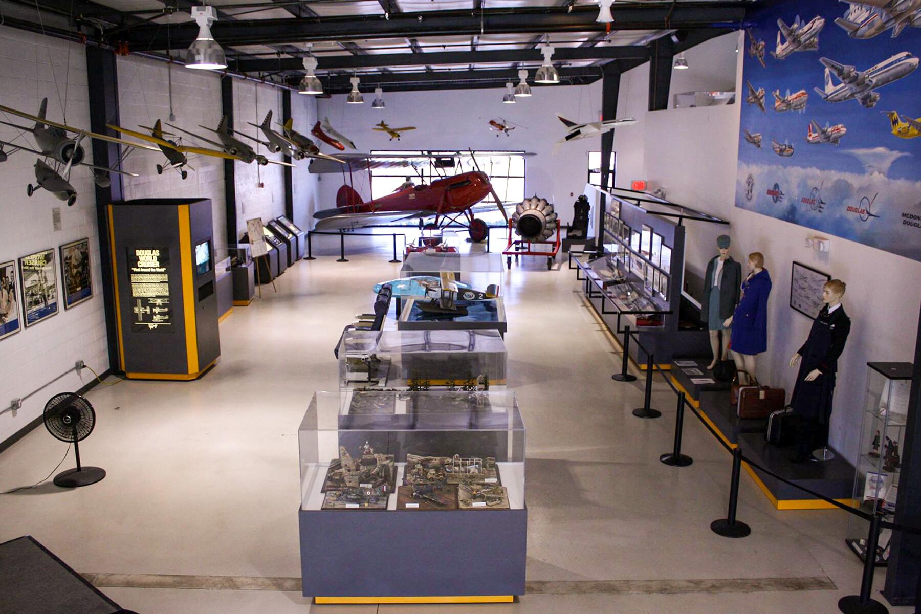 03_SmallLosAngelesMuseum__MuseumofFlying_3.) 10661755_766808540044749_1806094565257611609_o