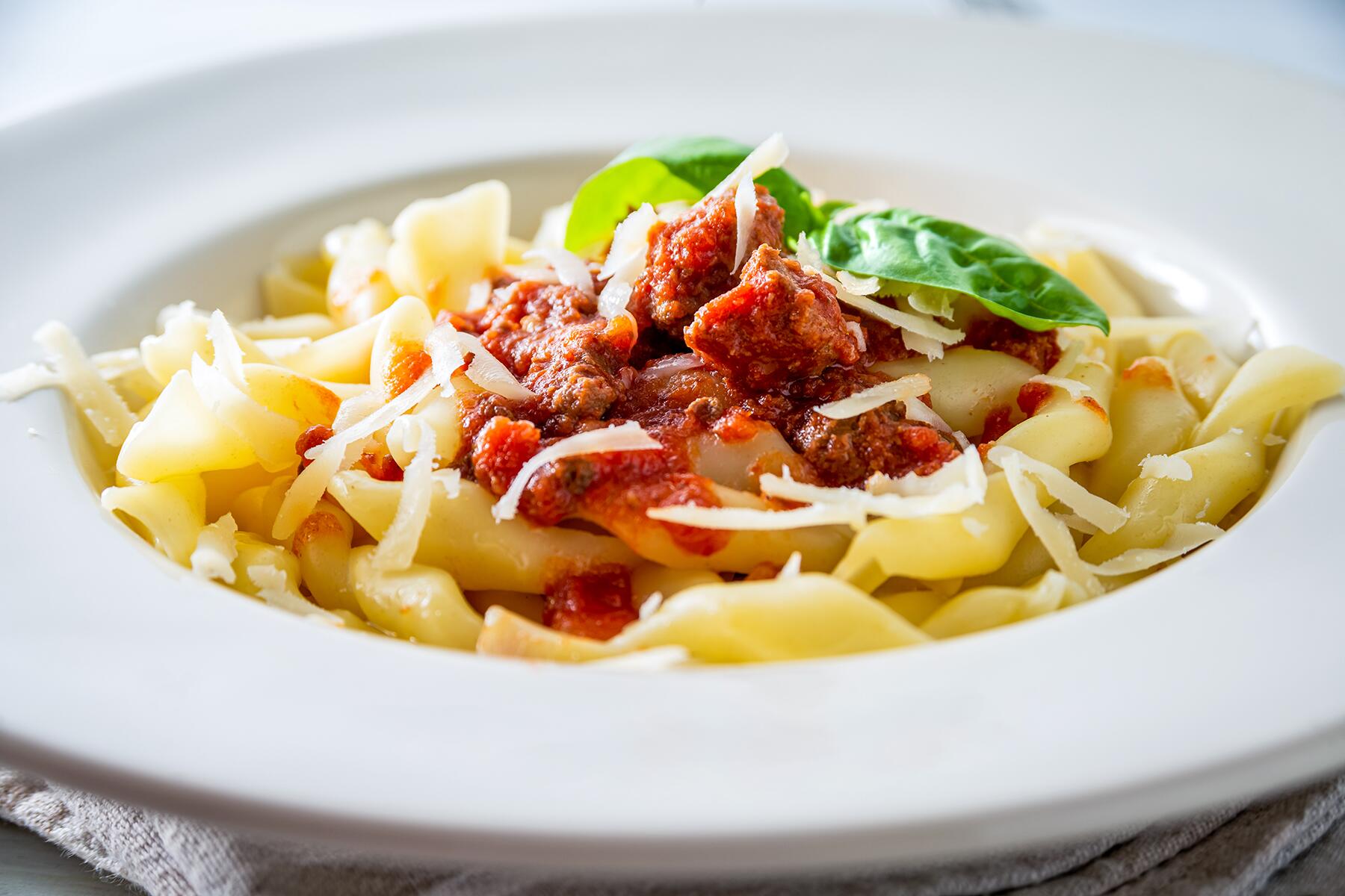07_EatnDrinkFlorence__CinghialeRagu_shutterstock_1221428038