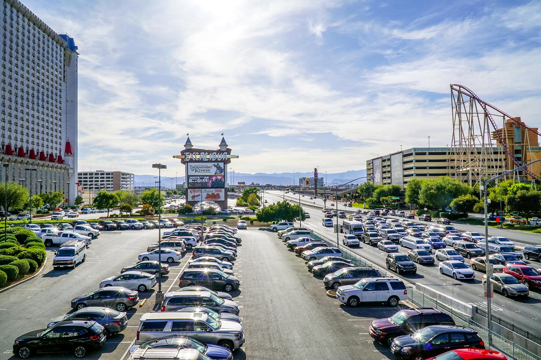 07_ThingstoKnowLasVegas__Parkingit'snoLonger_shutterstock_657270115