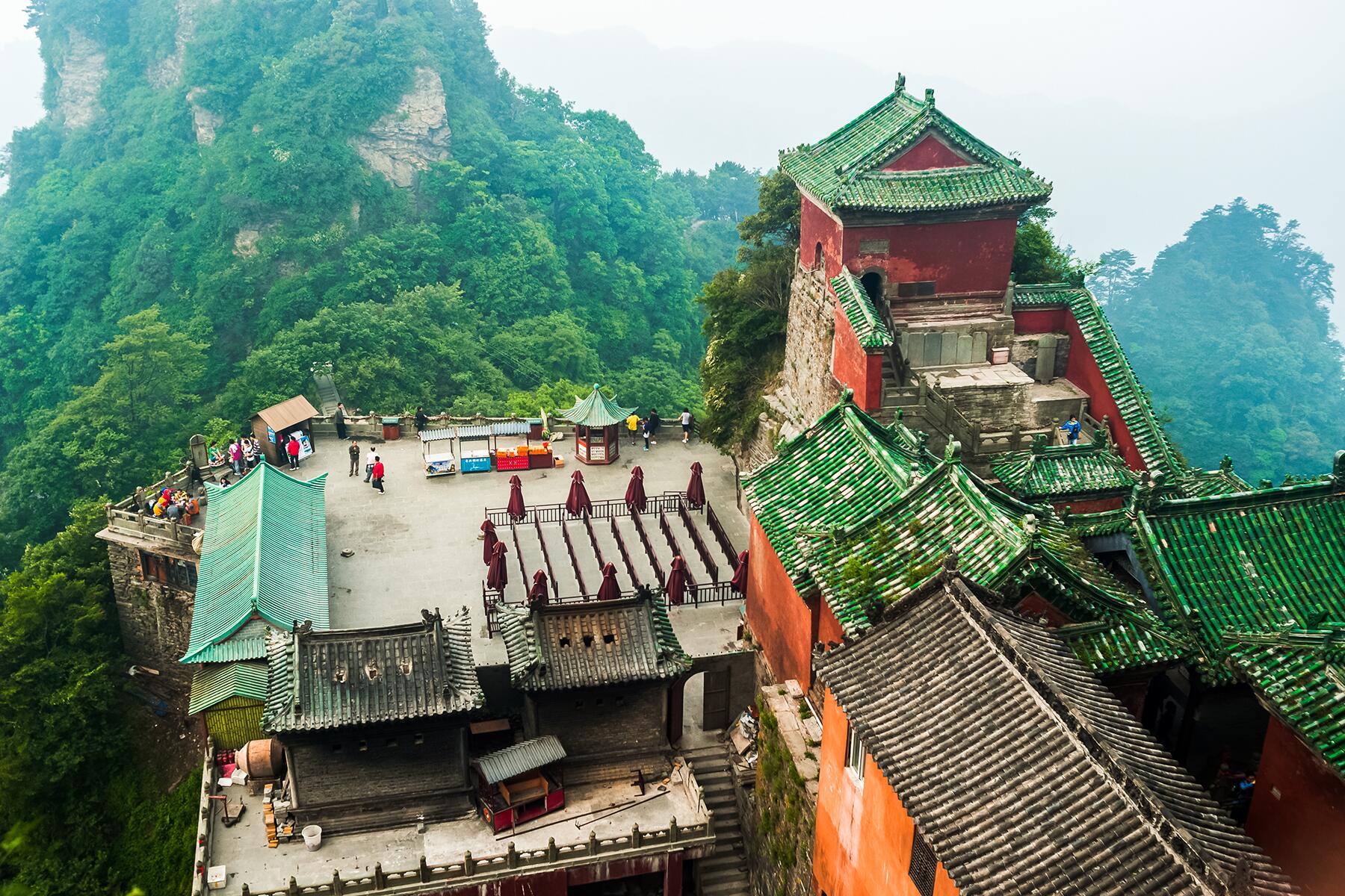 17_ChinaUNESCO__WudangMountain_shutterstock_1488570686