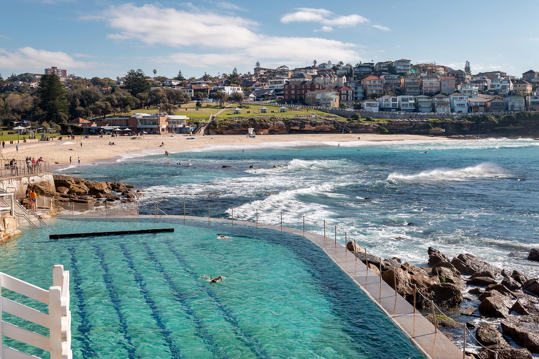 02_AustraliaBestBeaches__BronteBeach_iStock-1134362033