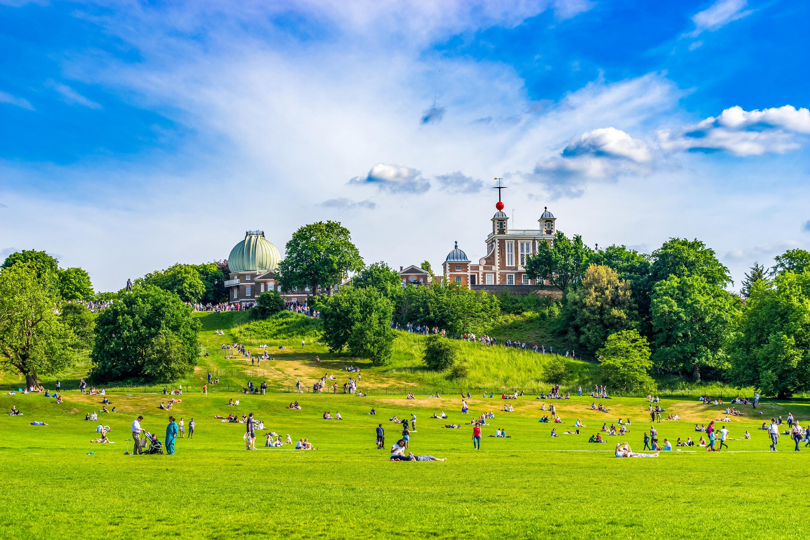 10_BestParksandGardensinLondon__GreenwichPark_shutterstock_720127579