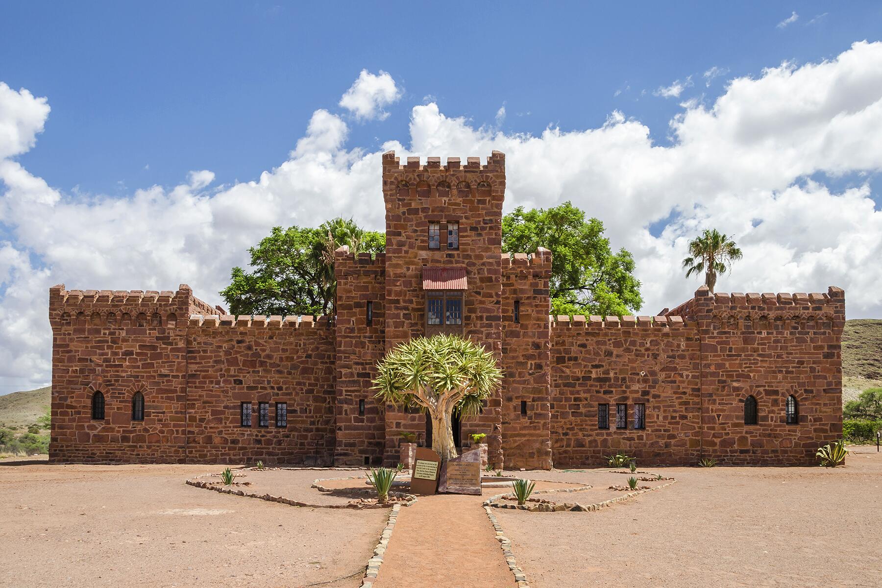 11_AfricaCastles_DuwisibCastle_shutterstock417852997