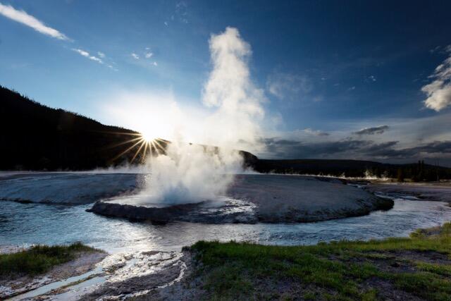 12 geothermal features-yellowstone-04