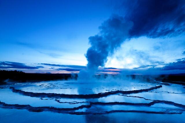 12 geothermal features-yellowstone-09