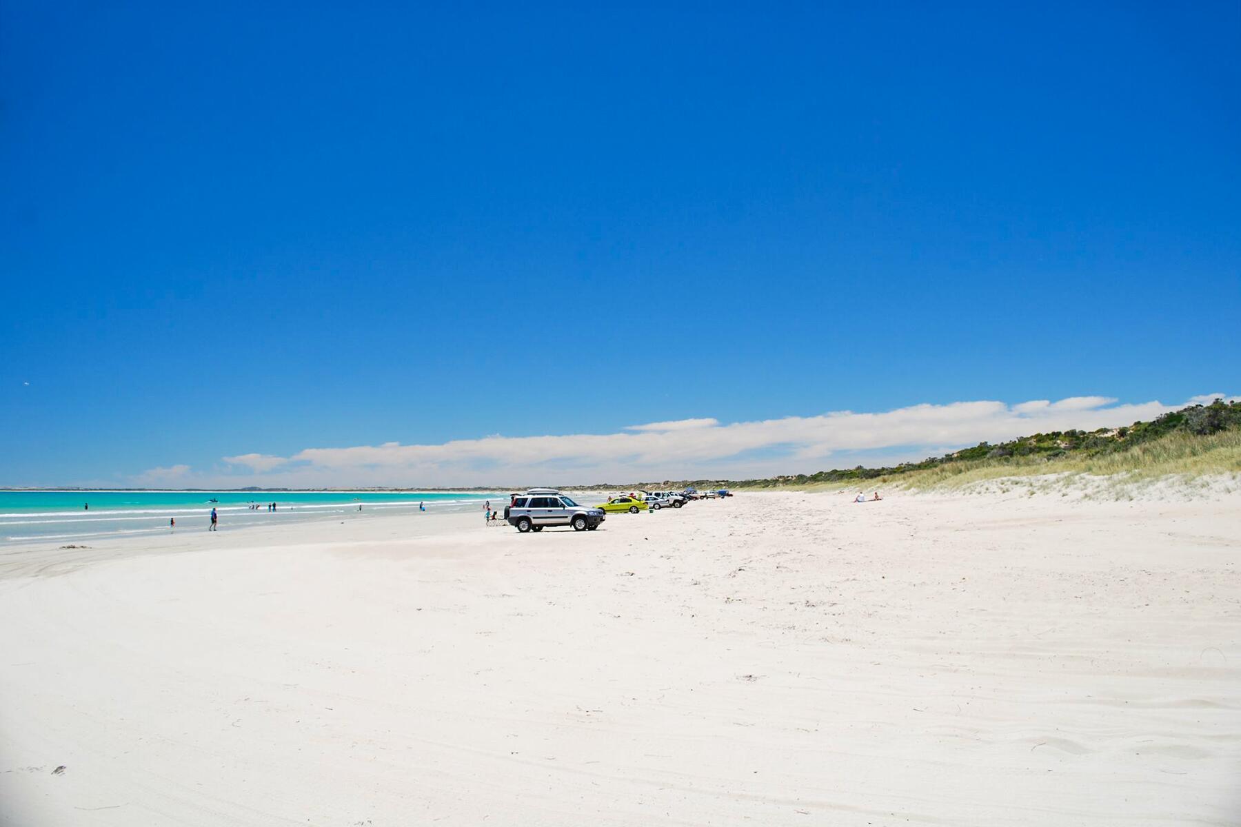 13_AustraliaBestBeaches__LongBeach_4287200979_18c6e0b14b_k