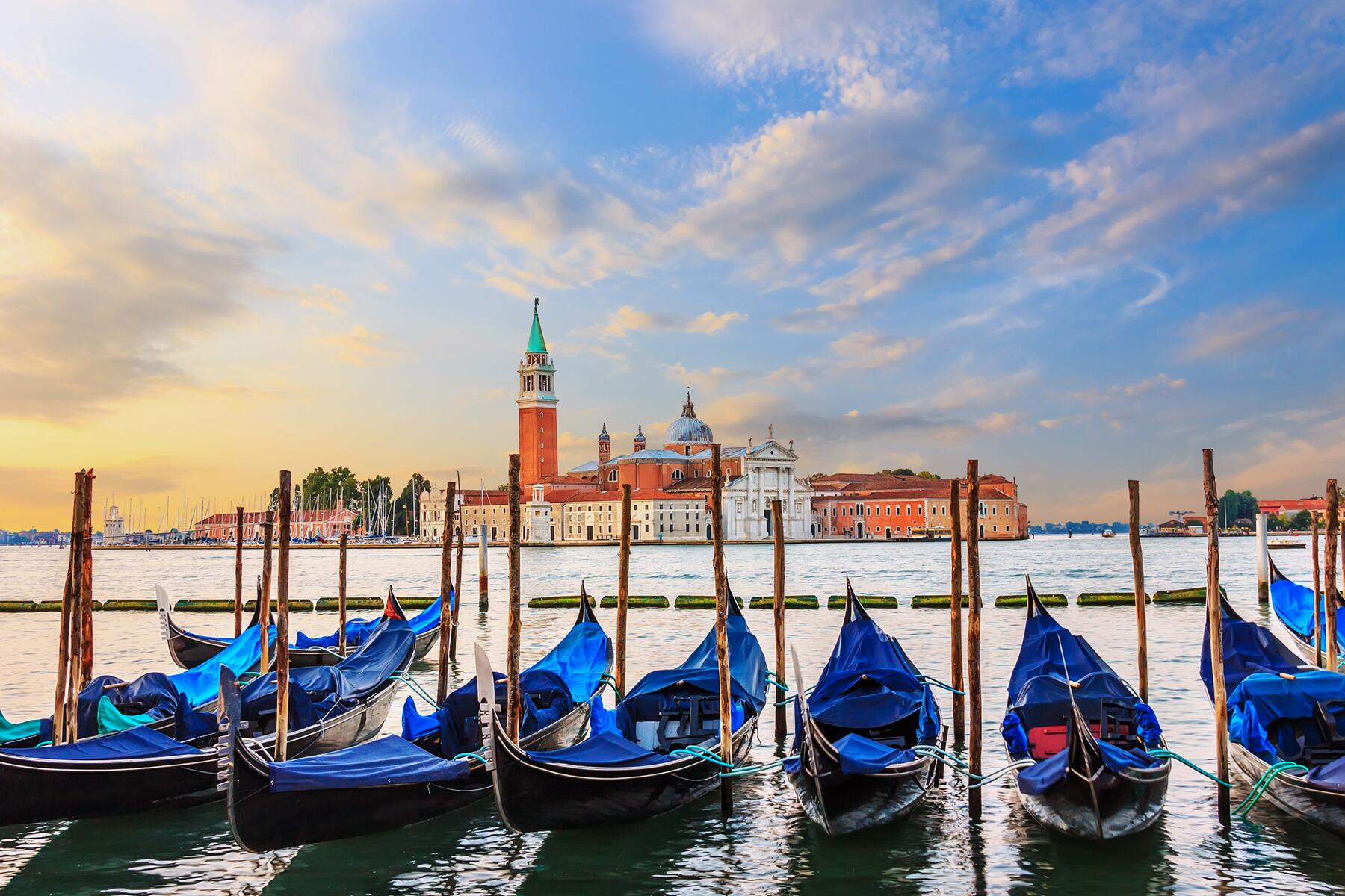 8 Famous Tourist Attractions in Venice You Can’t Miss