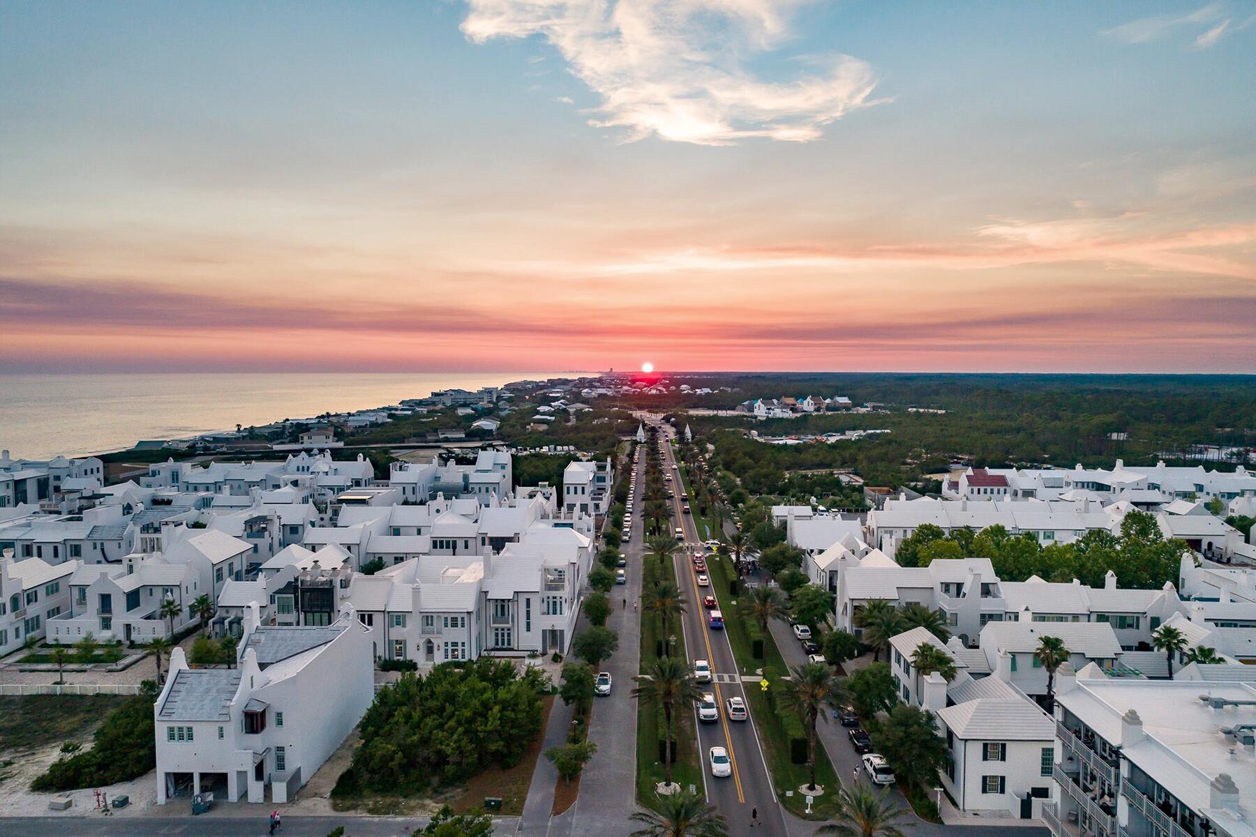 01_TheBestBeachesyouneverheardof__AlysBeach_1.) facebook_alysbeach_74572666_10157772627706029_4648669633920892928_o