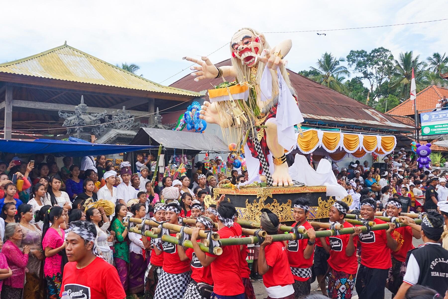04_CelebrateNewYearAllYear__Nyepi_shutterstock_731869873