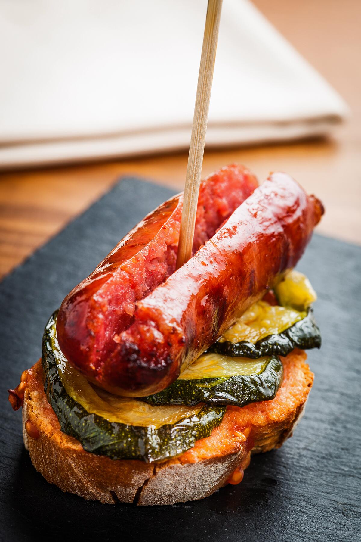 15_WhatToEatAndDrinkInBarcelona__Botifarra_iStock-168772945