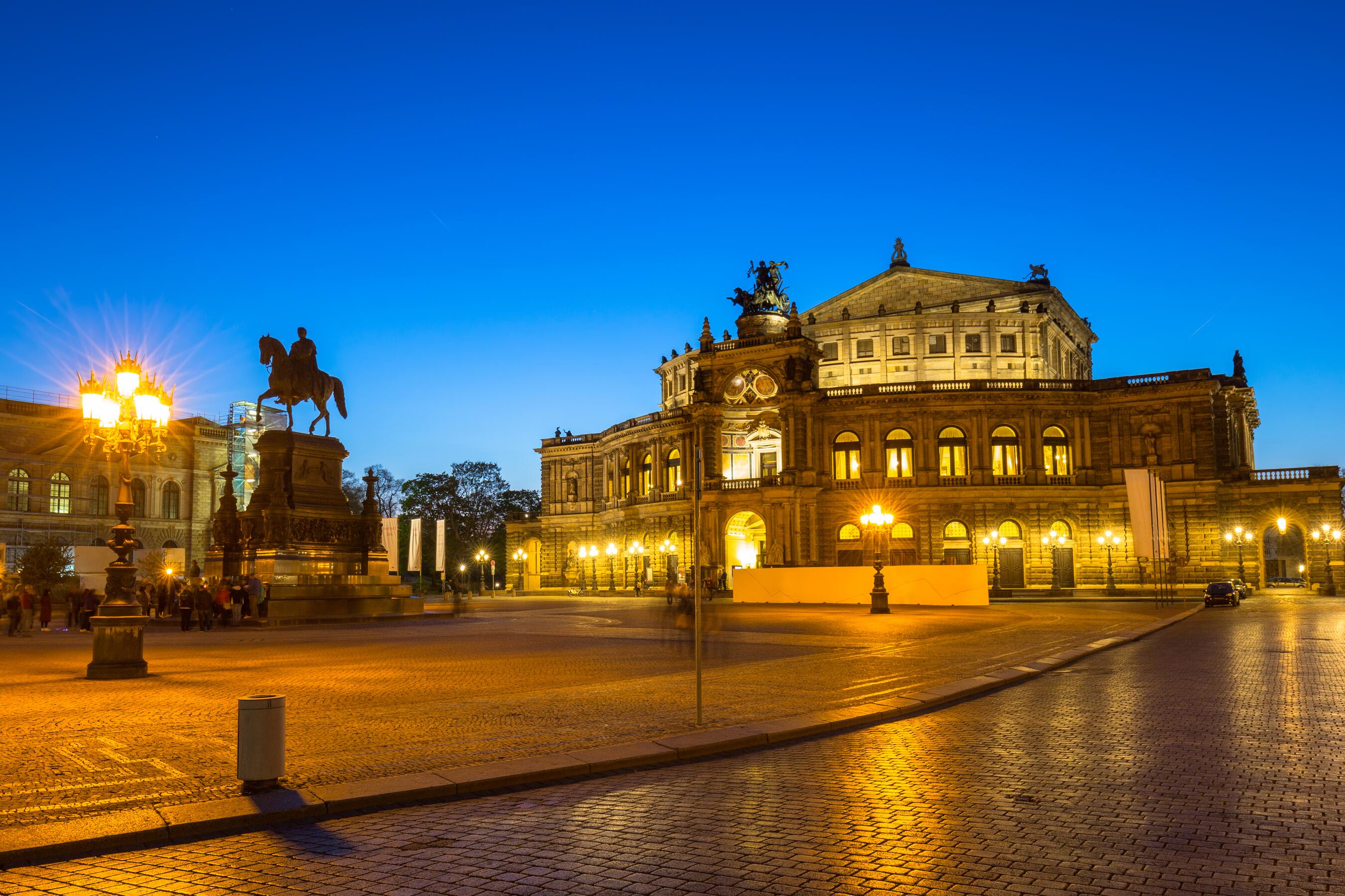 A Perfect One Day Trip Itinerary to Dresden, Germany