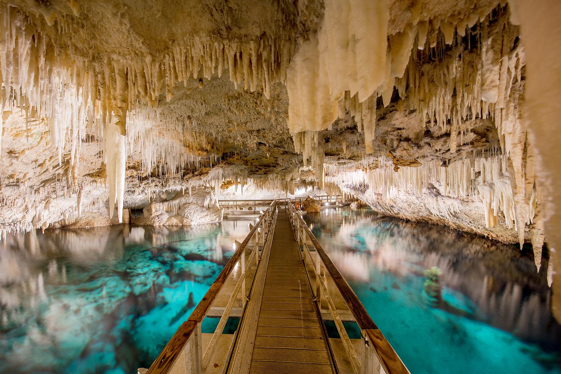 cave tour in bermuda