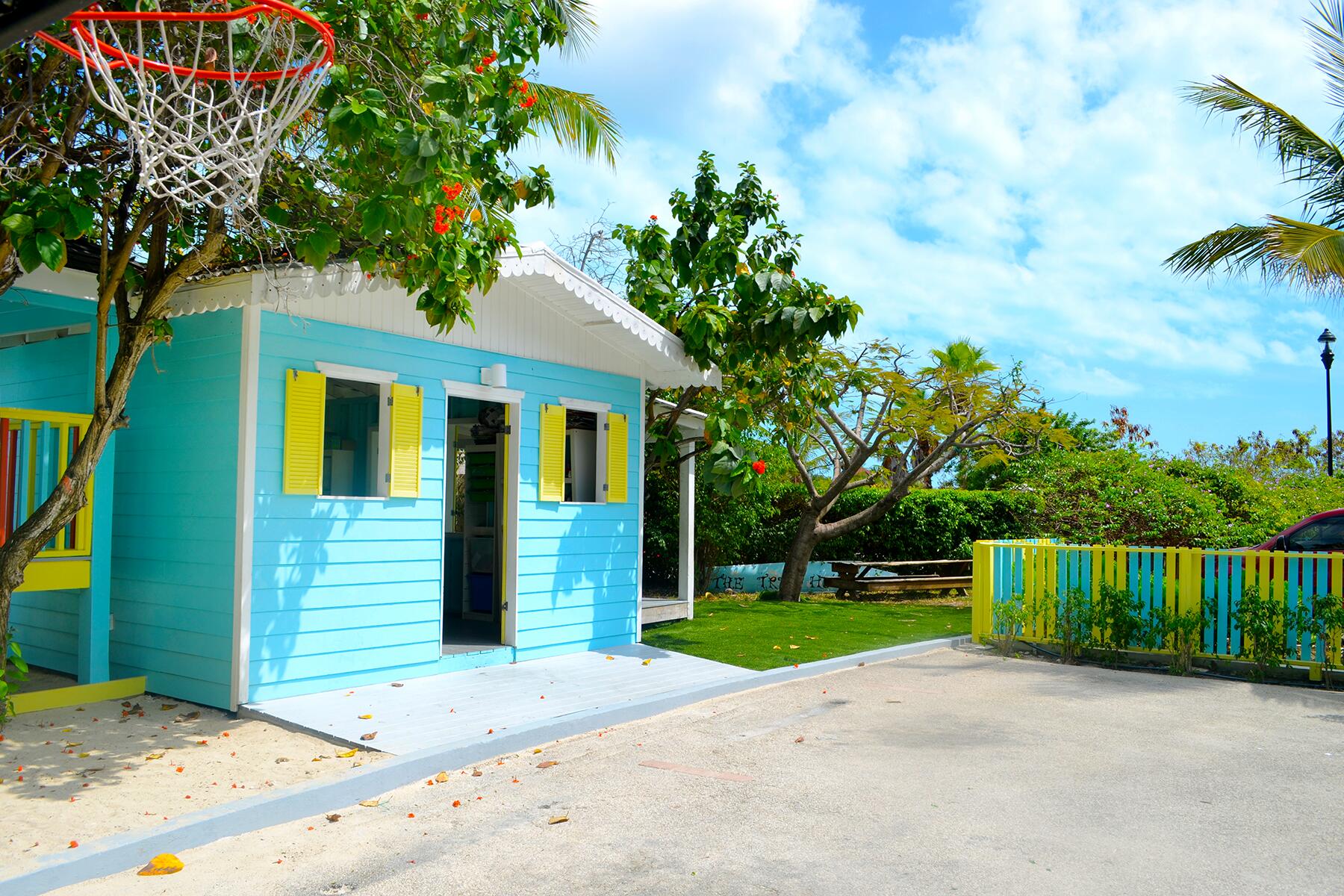 03_BestHotelsforKidsinTurks__GraceBayBeach_DSC_0118