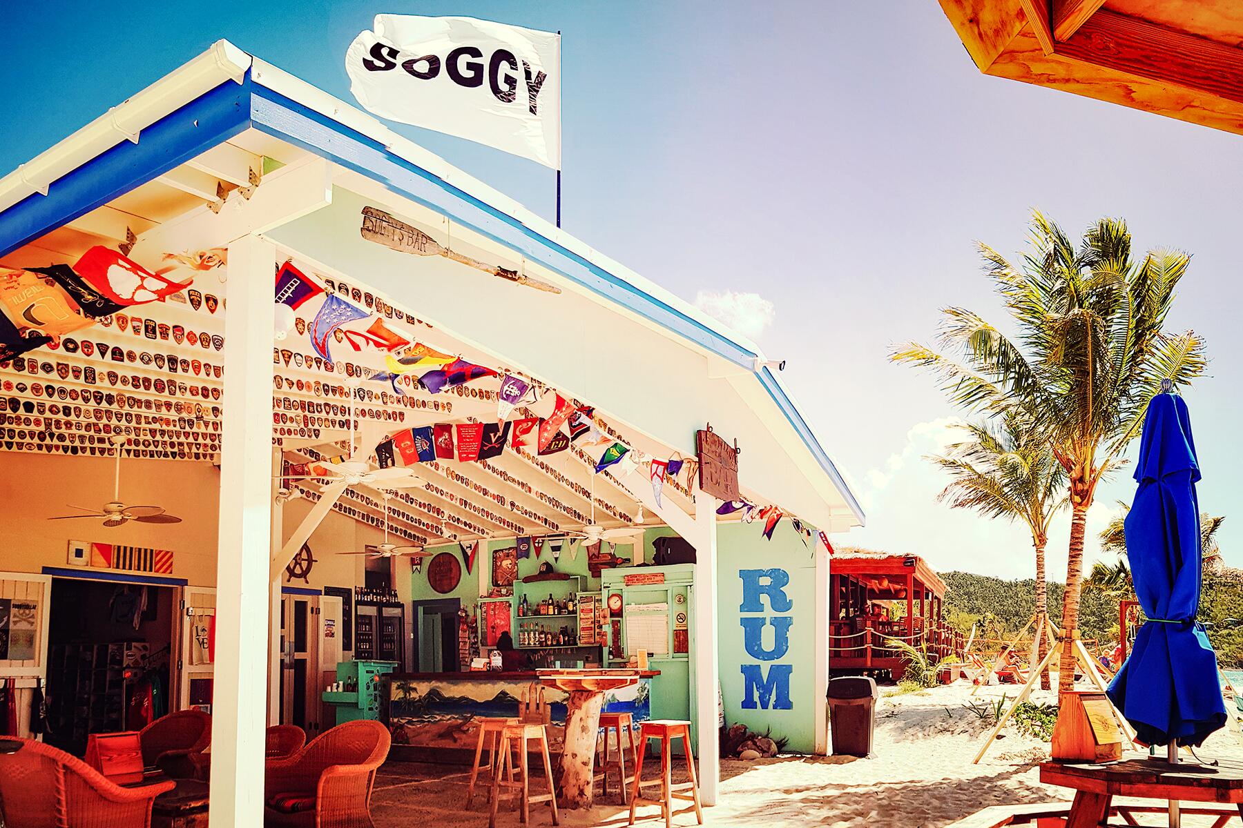 14_BarsThatInventedClassicCocktails__PainkillerSoggyDollarBar_14 20180312_104618_2b (1)