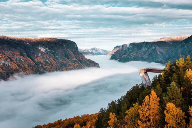 <a href='http://www.fodors.com/world/europe/norway/experiences/news/15-architectural-masterpieces-you-didnt-know-existed-in-norway#'>From "15 Architectural Masterpieces You Didn’t Know Existed in Norway: Stegastein Viewpoint"</a>
