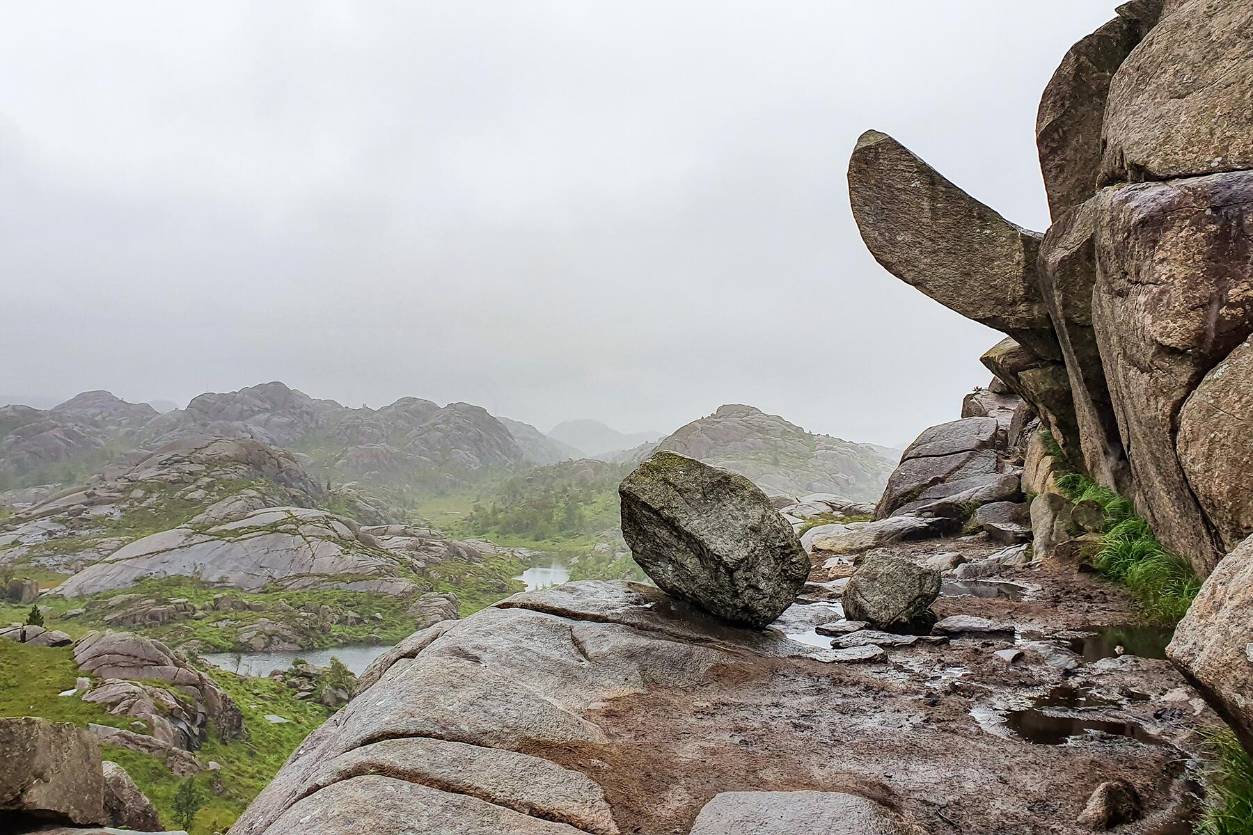 <a href='http://www.fodors.com/world/europe/norway/experiences/news/15-unbelievable-natural-wonders-in-norway#'>From "15 Unbelievable Natural Wonders in Norway: Trollpikken"</a>