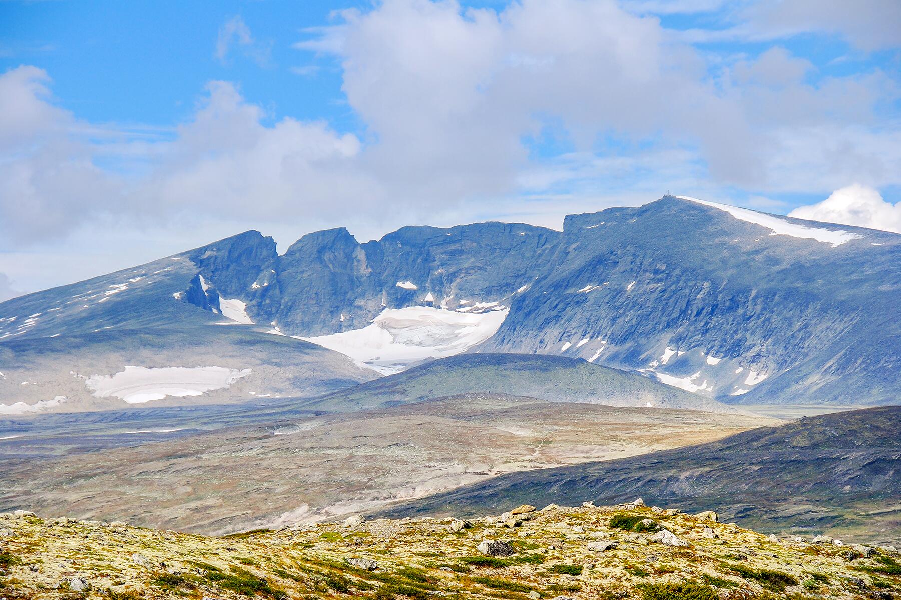 <a href='http://www.fodors.com/world/europe/norway/experiences/news/15-unbelievable-natural-wonders-in-norway#'>From "15 Unbelievable Natural Wonders in Norway: Dovrefjell National Park"</a>